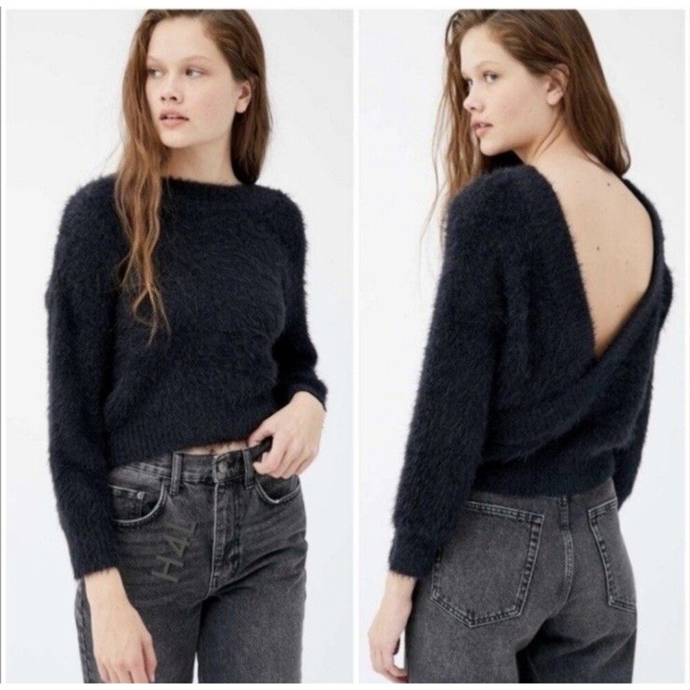 Urban Outfitters Elsa  Black Fuzzy Eyelash Surplice Sweater Size Small